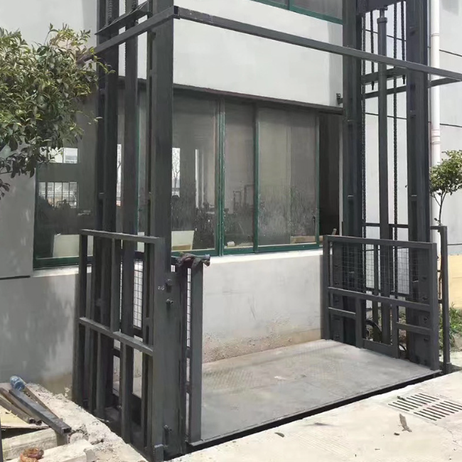 霍林郭勒5吨室外升降货梯